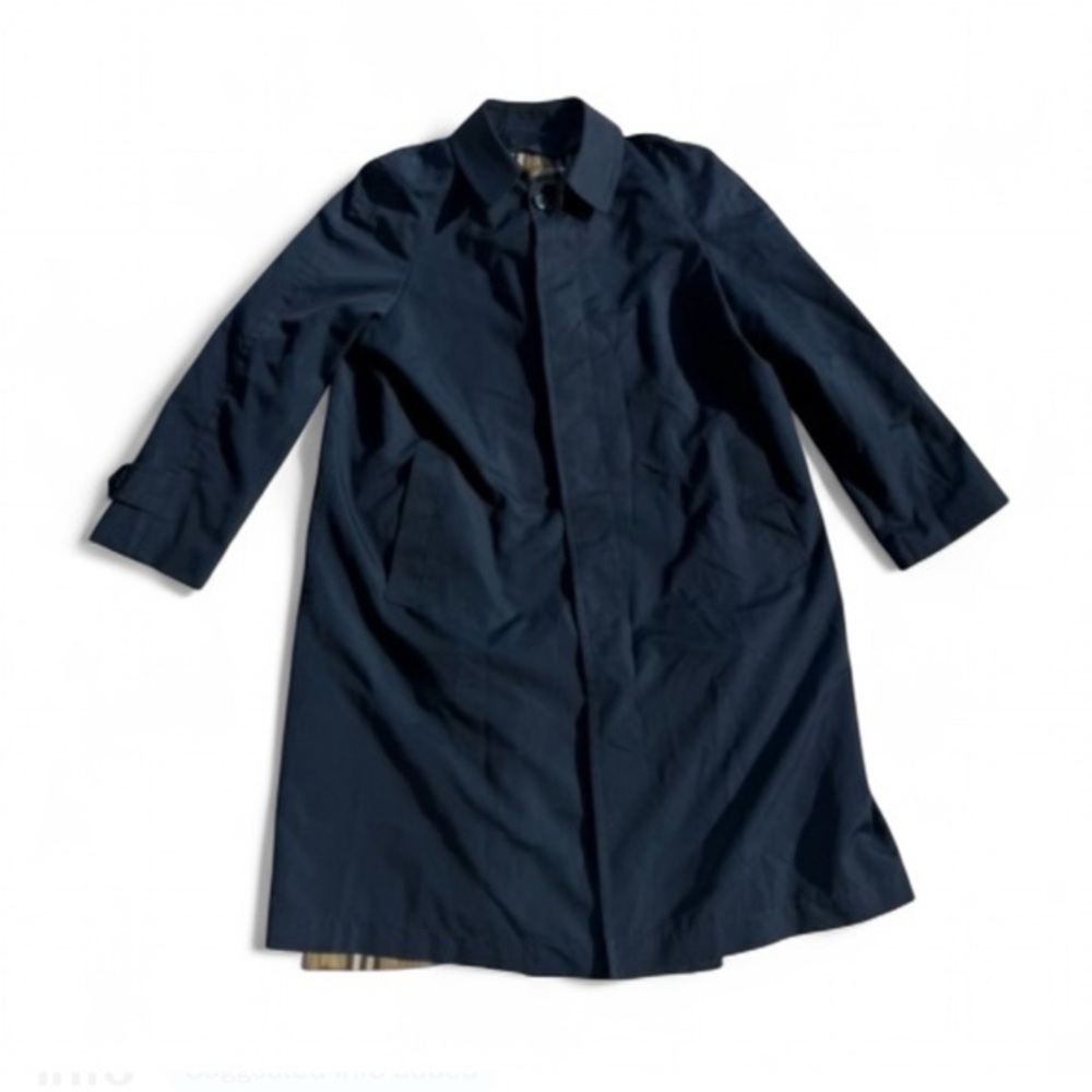 Elegant Trench Coat - Classic Style, Women's Outerwear